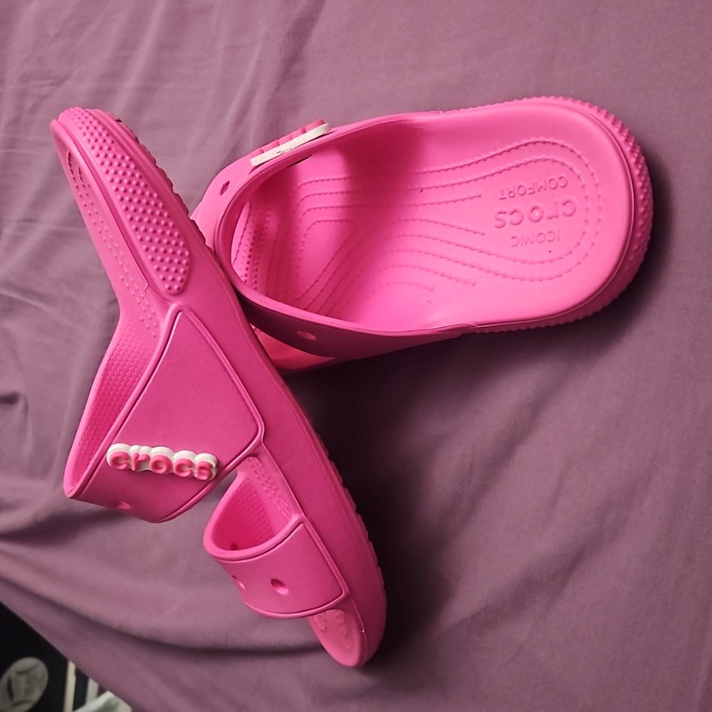 Pink Size 9 Crocs Slides